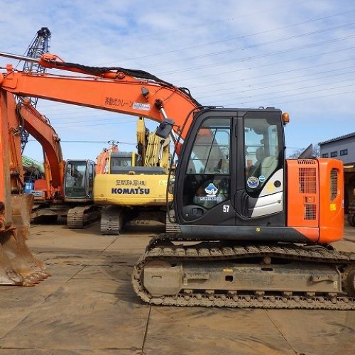 Maquinaria pesada usada Excavadora hitachi ZX135 SN X9018 (1)