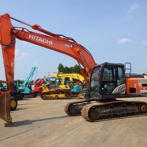 Maquinaria pesada usada Excavadora ZX200-6 SN X01160 (1)