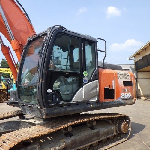 Maquinaria pesada usada Excavadora ZX200-6 SN X01160 (1)