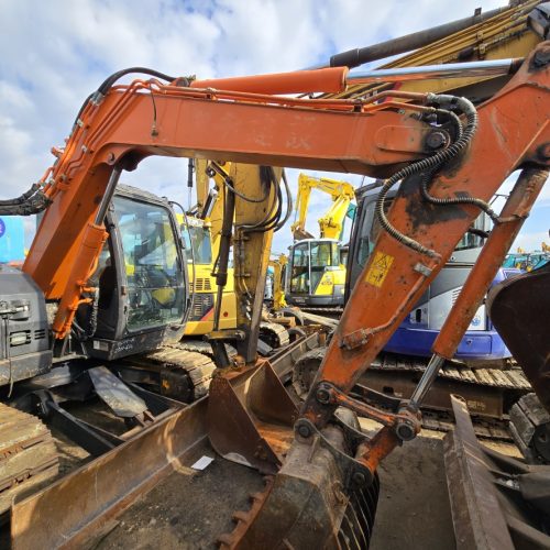 Maquinaria pesada usada excavadora Hitachi ZX75US-5B SN X5611 (1)