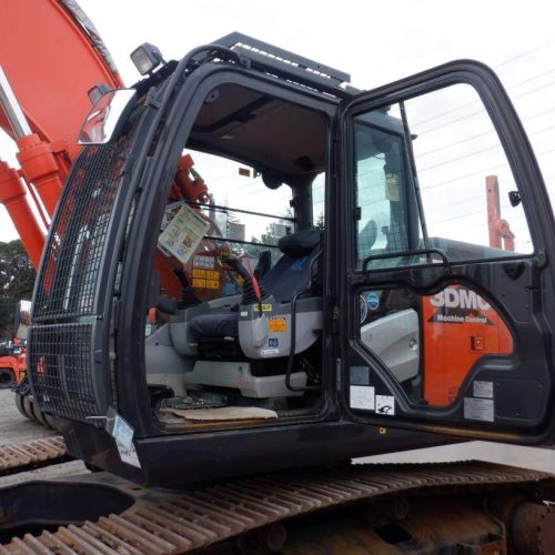 Maquinaria pesada usada excavadora Hitachi ZX200X SN X05097 (1)