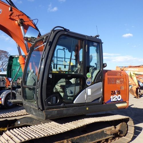 Maquinaria pesada usada excavadora Hitachi ZX120-6 SN X11062 (1)