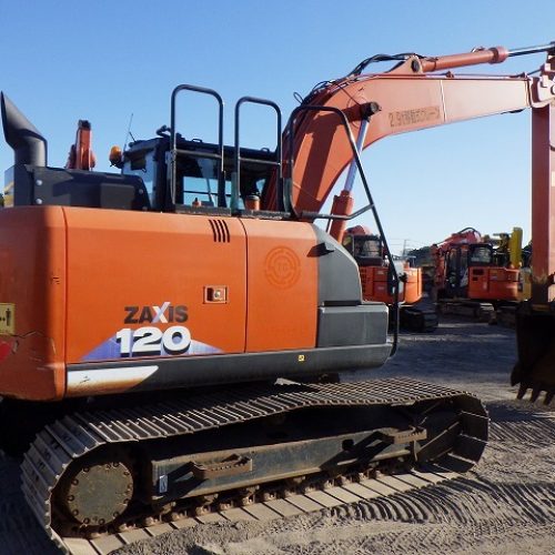 Maquinaria pesada usada excavadora Hitachi ZX120-6 SN X11062 (1)