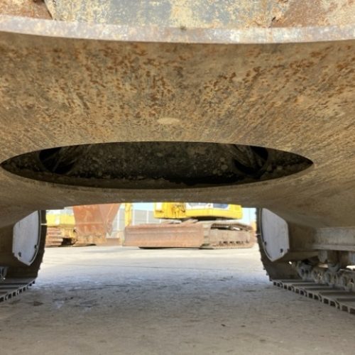 Maquinaria pesada usada excavadora Hitachi ZX200-5B SN X01028