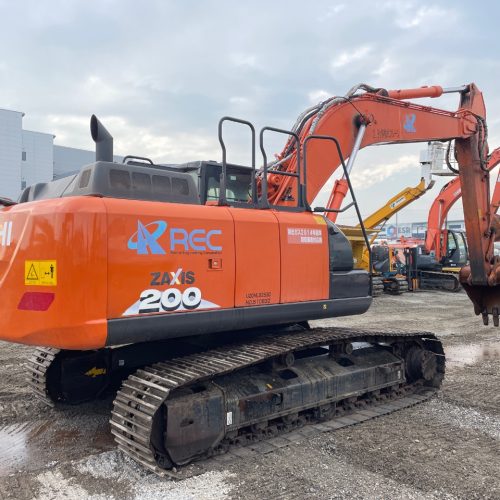 Maquinaria pesada usada excavadora Hitachi ZX200-6 SN X10832 (1)