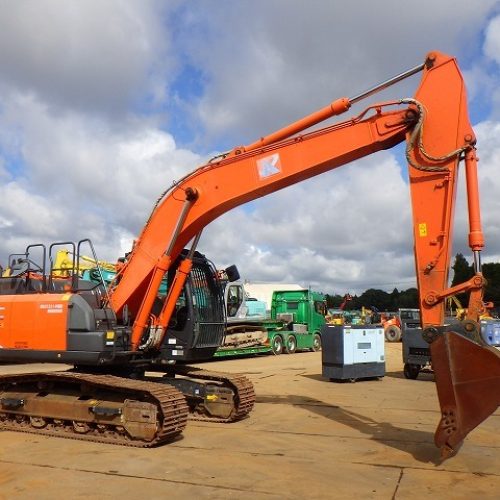 Maquinaria pesada usada Excavadora HItachi ZX300-6A SN X00038 (1)