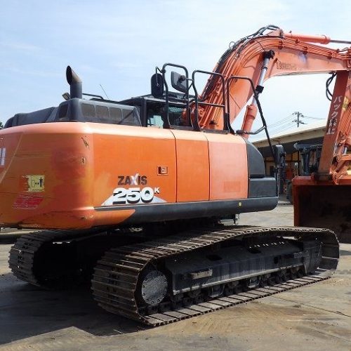 Maquinaria pesada usada excavadora Hitachi ZX250K-6 SN X0071 (2)