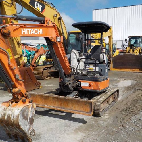 Maquinaria pesada usada excavadora Hitachi ZX35U-5A SN X0001 (1)