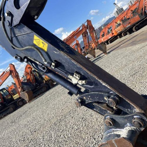 Maquinaria pesada usada excavadora Hitachi ZX40U-5B SN X1896 (1)