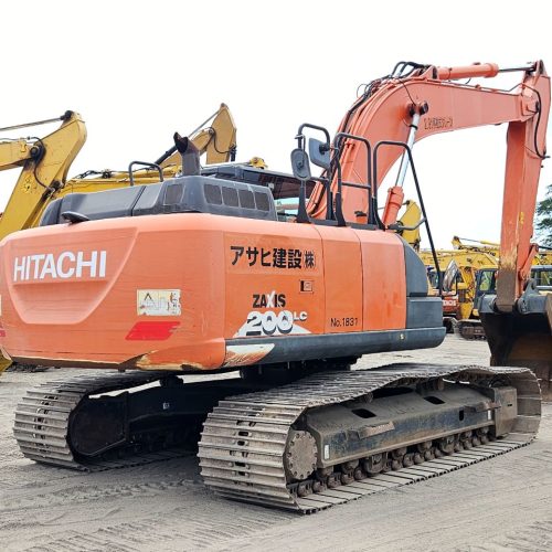 Maquinaria pesada usada excavadora ZX200LC-6 SN X00936 (1)