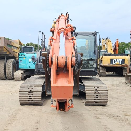 Maquinaria pesada usada excavadora ZX200LC-6 SN X00936 (1)