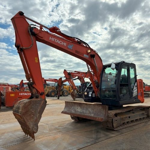 Maquinaria pesada usada excavadora hitachi ZX135US-5B SN X9116 (2)