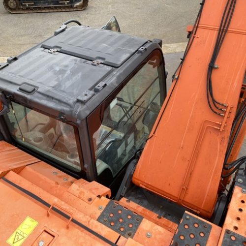 Excavadora HITACHI ZX225USR-5B SN X04025