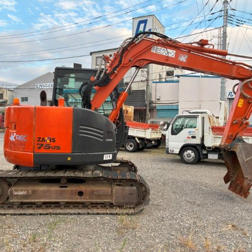 maquinaria pesada usada excavadora hitachi ZX75US-5B SN X4118 (2)