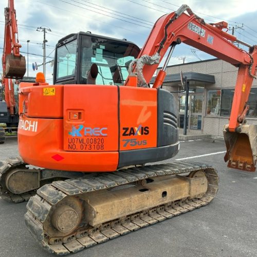 maquinaria pesada usada excavadora hitachi zx75us-5b sn X3108 (1)